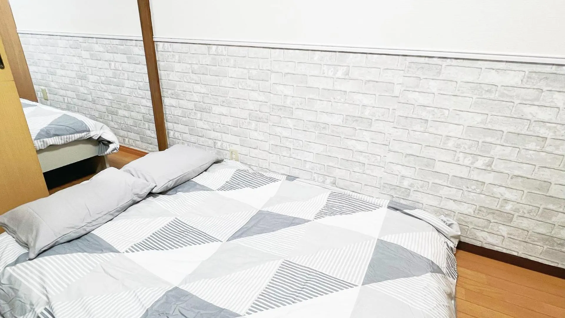 Homestay 西武新宿線駅近 6人可 B1 Tokyo